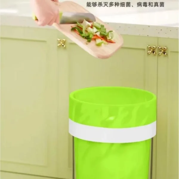 Mugwort-Infused Drawstring Trash Bags with Insect Repellent